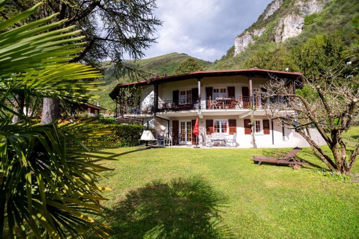 Casa Sabine, appartamento con giardino e vista Rocca