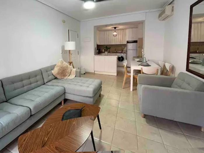 3-Bedroom Apartment with Pool in Torrevieja