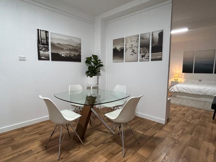 Como Beach Apartments