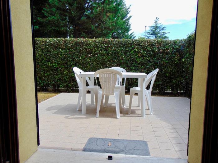 N243 - Numana, trilocale in residence con piscina