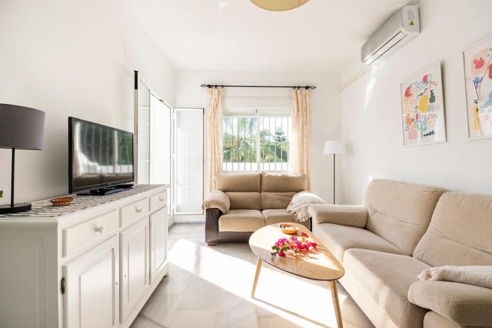 Sea breeze in Los Veleros