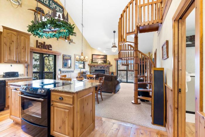 2BR+Loft Village At Indian Point 1809 near SDC- Free Tickets Daily up to $500