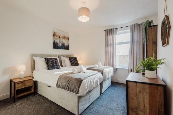 Free parking, late check out CoOp Live Etihad Stadium 3-bed house