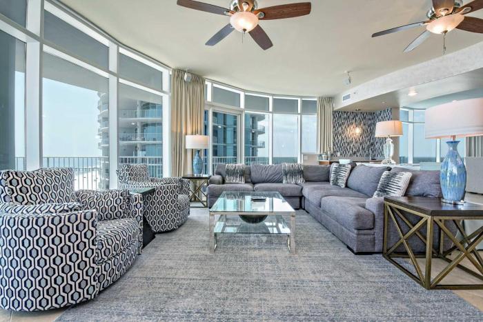 Turquoise Place C0809