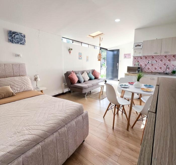 My Little Home B - Hotel