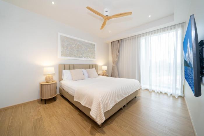 Laguna Beachside 1 bedroom apartment 2 minutes from the beach