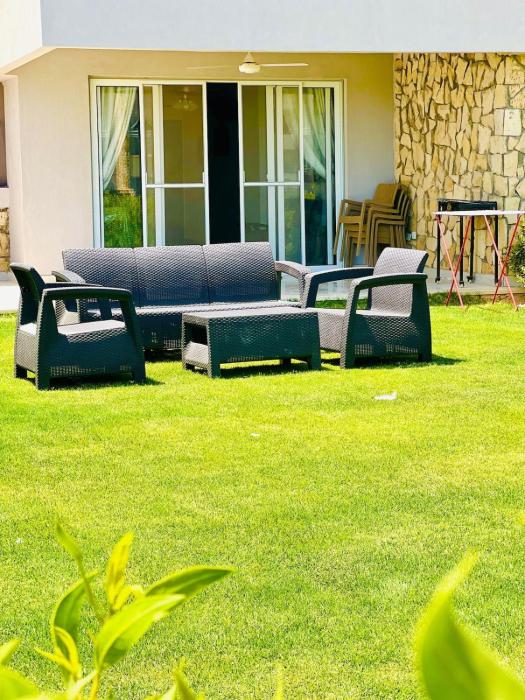 Chalet with a private garden in Blumar Wadi Degla For families only