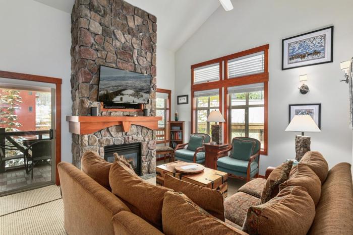 1311A - Two Bedroom Deluxe Eagle Springs West condo