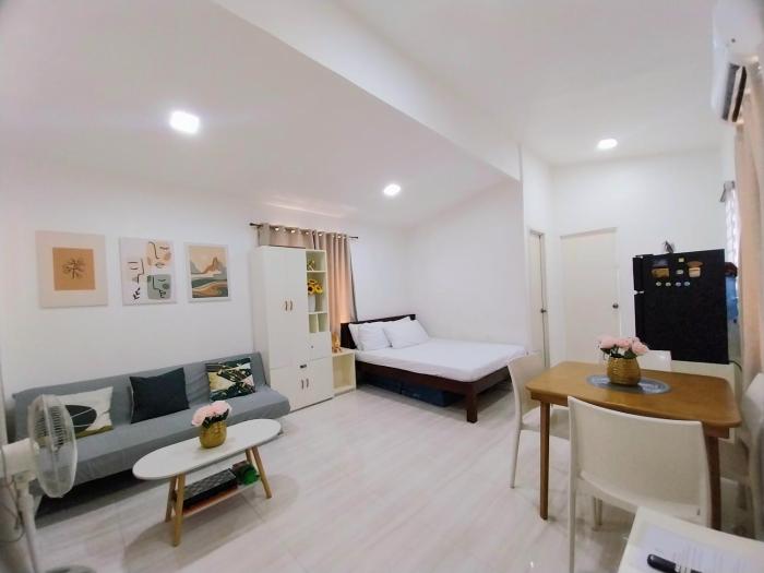 Bungalow House-Olango Island