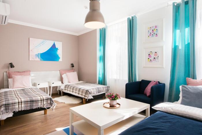 Cozy Old Town Studio Apartment