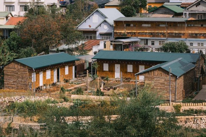 Nhà Ba Gian Homestay Đà Lạt