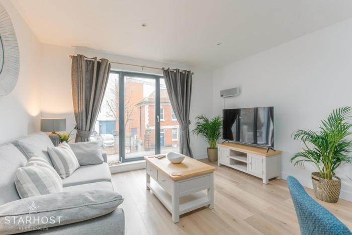 Spacious 1BR Apartment in Ocean Village