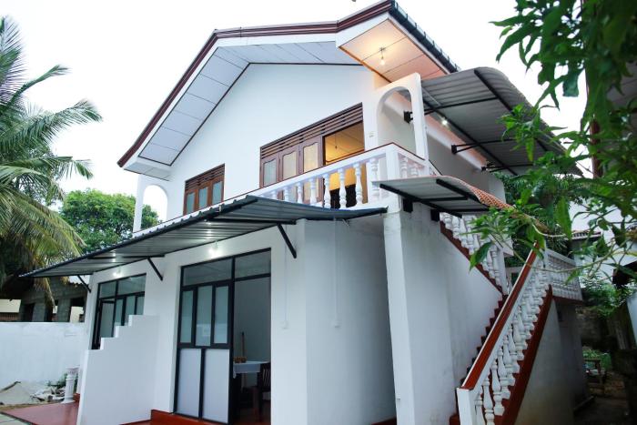 Maradana Rest