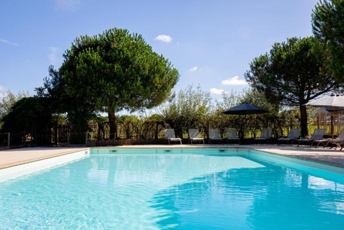 Eco-Domaine La Fontaine - RESIDENCE-SPA - 300 m Plage de la Fontaine aux Bretons