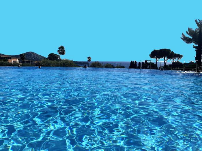 Village cap Esterel, piscine, plage