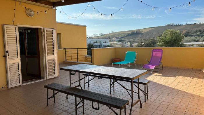 SE129 - Senigallia, ampio trilocale con terrazza panoramica