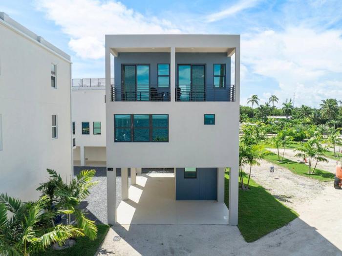 Brand New Oceanside Paradise Waterfront with Pool and Hot Tub