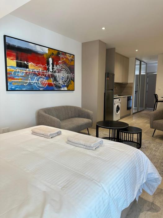 Aurora Downtown Living