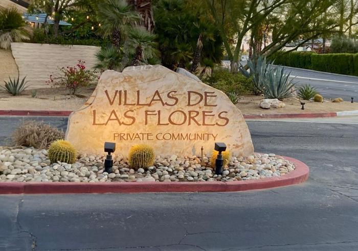 Charming 2-Bedroom Condo in Enchanting Palm Spring