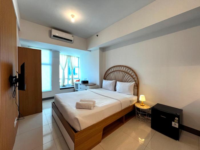 Compact and Best Choice Studio at Anderson Supermall Mansion Apartment By Travelio