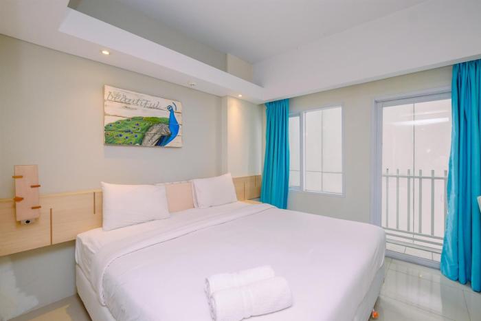 Homey and Nice Studio Bogor Icon Apartment By Travelio