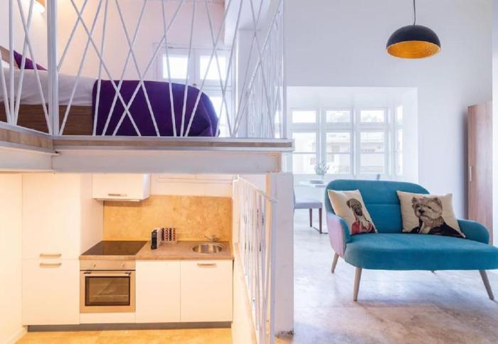 Luxury Suite in Vallettas Heart! Sea View and WiFi