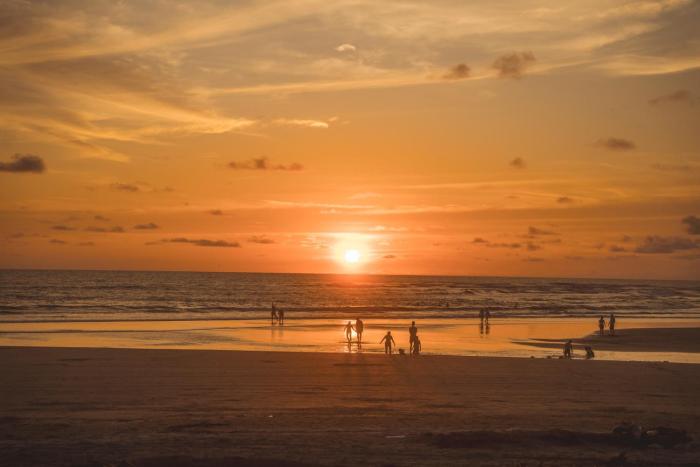 Alojamiento frente al mar playa la barra