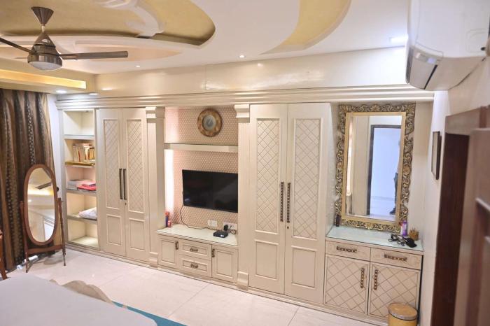 Luxury Kumbh Urban Getaway