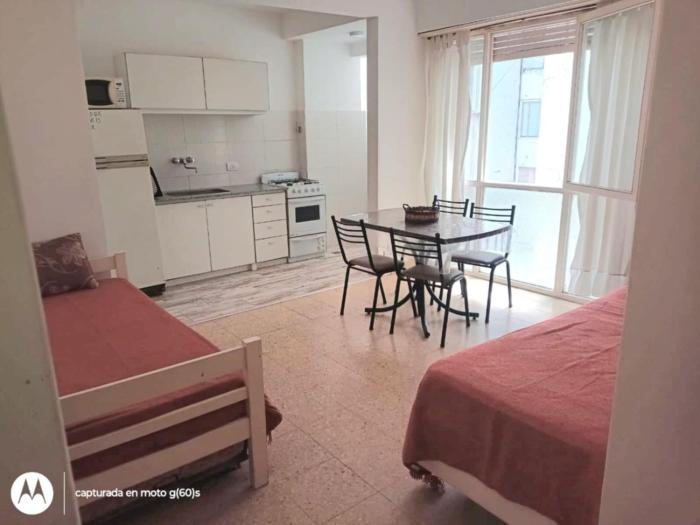 Dos Ambientes en pleno centro