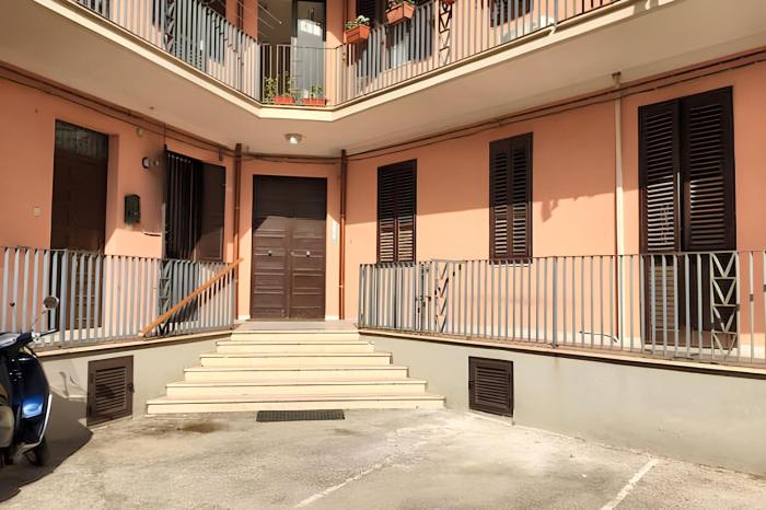 Modern Apartment in Siracusa – 40 sqm with Parking