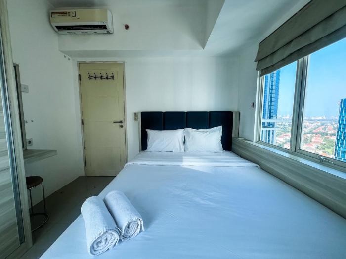 Modern and Tidy 2BR at Tanglin Supermall Mansion Apartment By Travelio