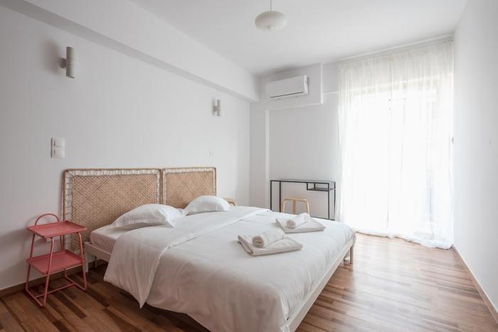 Zen Bright, Exarchia