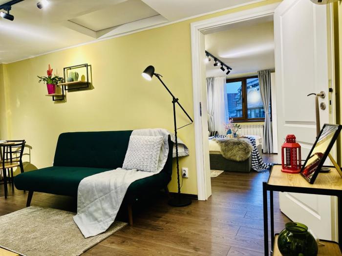 5 to Stay near Legends of Bran