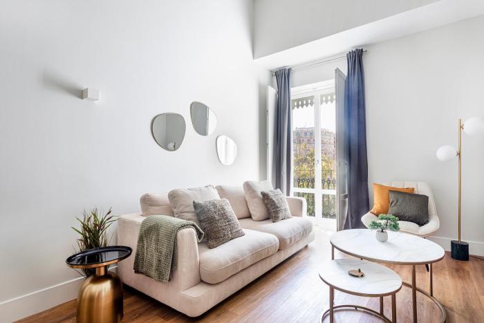 Valencia City Apartment with Gym Pool Free Parking TheHavenEscape