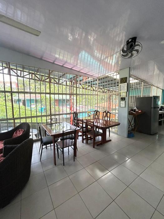 Blue Morpho House B&B