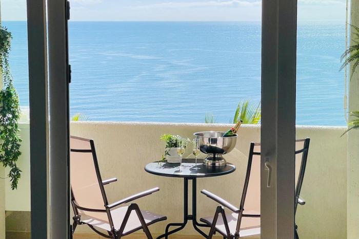 Direct Sea View- BilBil Sunrise!