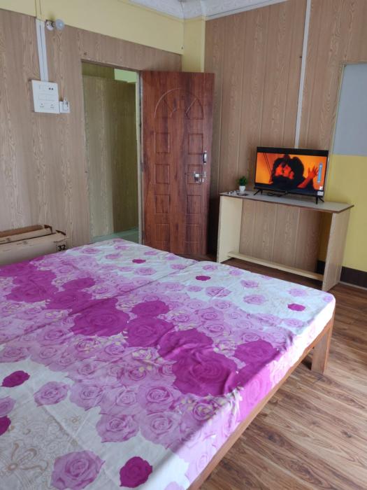 Crabs Homestay 2 AC bedroom