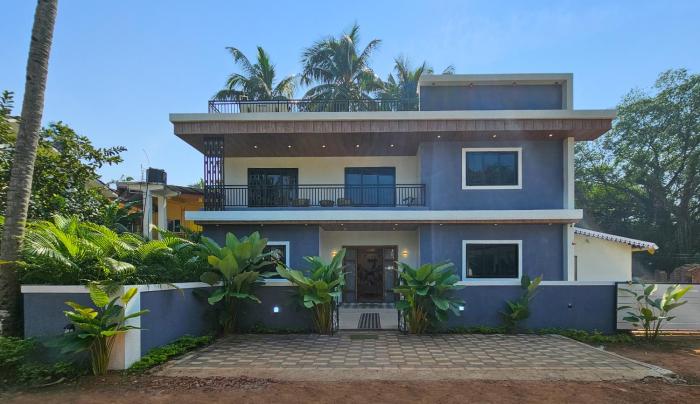 House Of Josma By There4You Tourism 200mts from Candolim Beach Private Swimming Pool and Jacuzzi