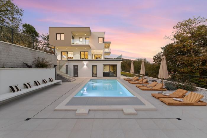 Casa Calme luxury villa surounded with nature Opatija including EVcharging station