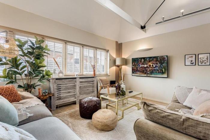 Tower Hideaway Flat in city centre area of Canterbury