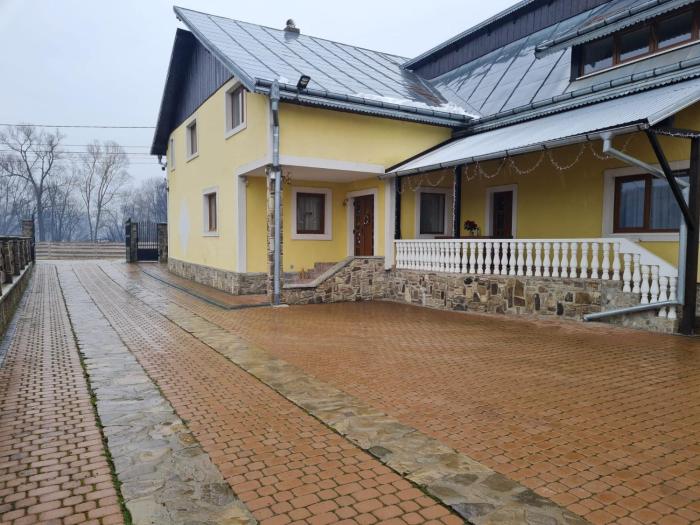 Casa Morosan Vilă cu grădină mare Saună și parcare privată