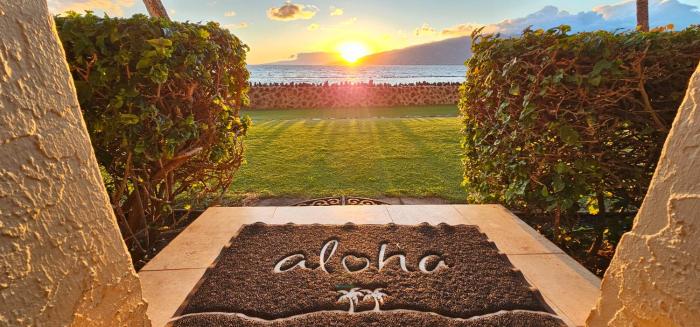 Oceanfront Ground Floor w Stunning Sunset Views