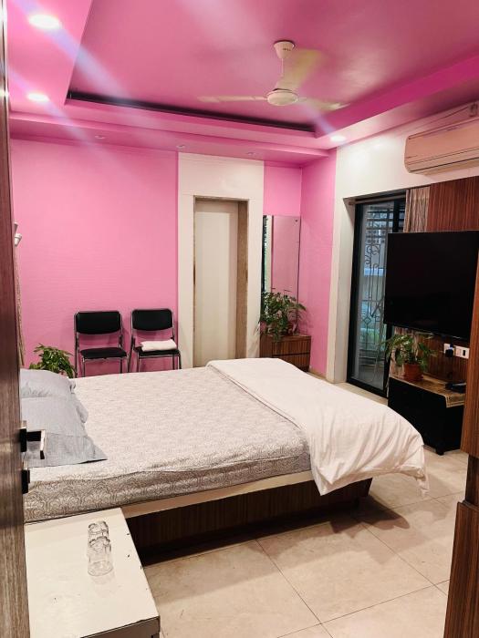 Lotus Room