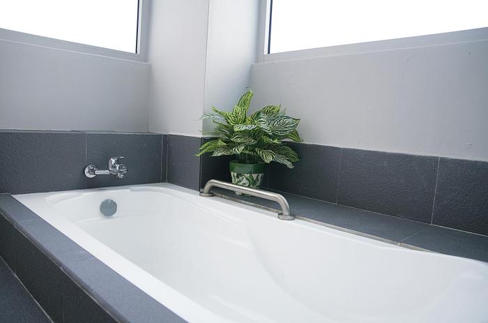 G5 HOTEL AND SERVICED APARTMENT
