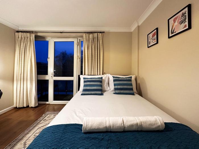 Mia Place in Tower Hill, 2 Double Beds, Max 4 people