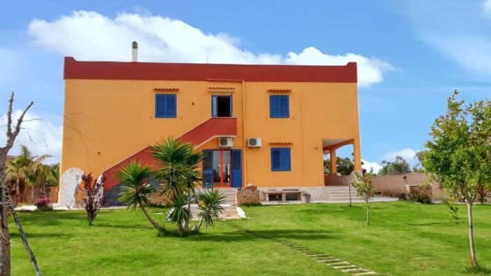 Charming House in Gallipoli + Terrace