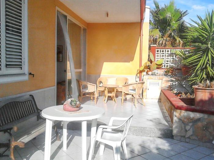 Charming House in Santa Maria del Focallo with Enclosed Garden