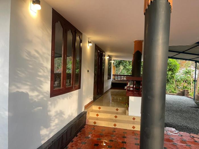 Rock Hill - Pachakkad Home Stay