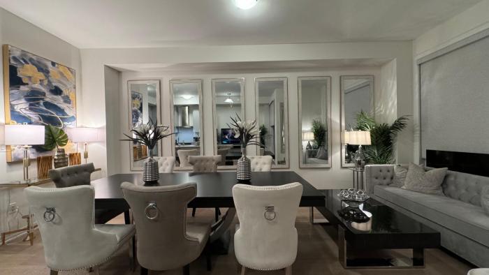 Richmond Hill Luxury Residence Sleeps 16 Free Parking - IVYLEA