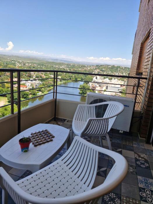 Departamento Acuario II - a metros del shopping woo